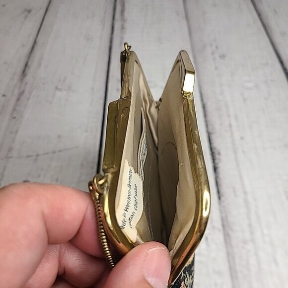 Lord & Taylor Small Clutch, Tapestry Handbag w/ Metal Golden Chain Vintage - Picture 7 of 10